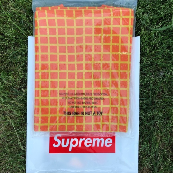 Supreme Jacquard Tee - Picture 2 of 4